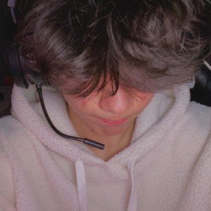 Meet your Posher, Ali